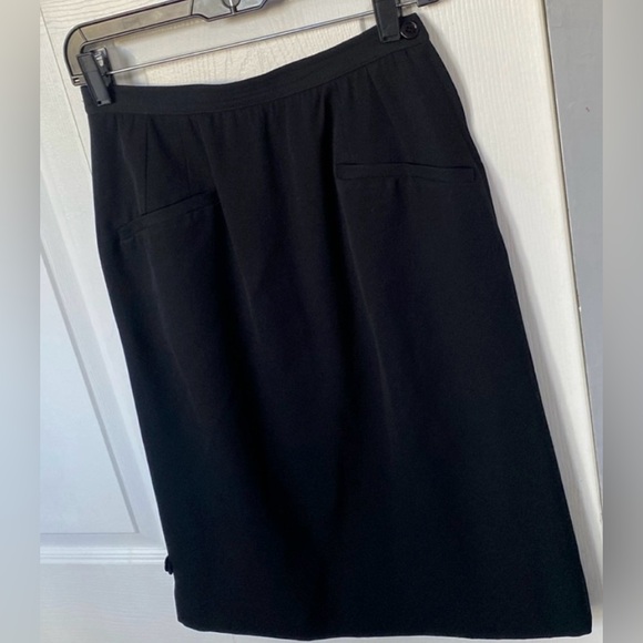 Valentino Garavani Dresses & Skirts - Valentino Garavani 100% Wool Pencil Classic Skirt Black Size 6